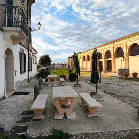 Volivia Relais Bed & Breakfast Pegognaga Exterior foto